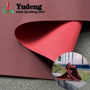 Rolo de couro sintético PU vermelho para calçados e roupas (etiquetas, cabedais, jaquetas etc.)