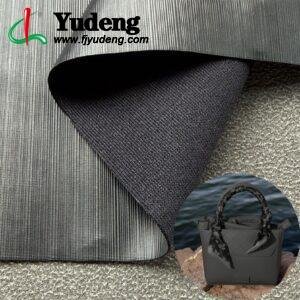 Rolo de couro sintético PU preto para bolsas e malas (bolsas de mão, mochilas, malas de viagem etc.)